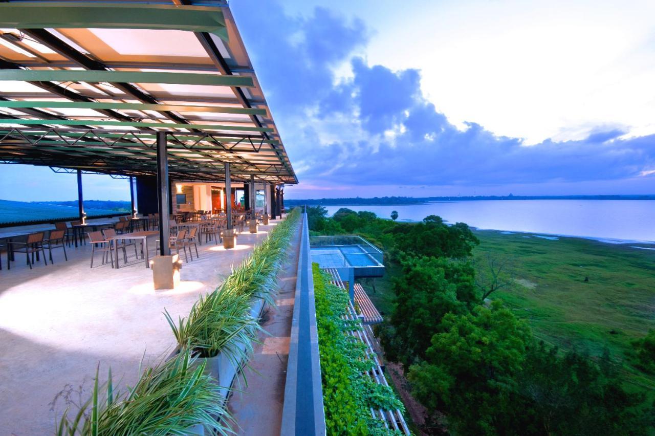The Lake Forest Hotel Holambra Exterior foto