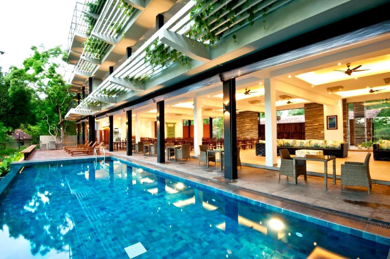 The Lake Forest Hotel Holambra Exterior foto