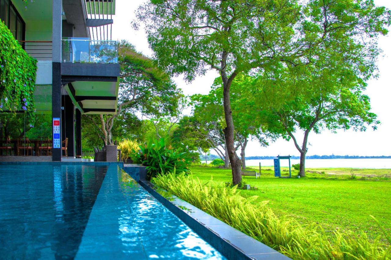 The Lake Forest Hotel Holambra Exterior foto